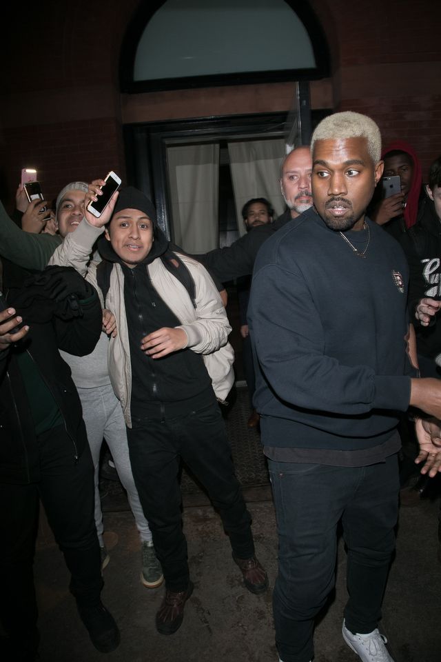 Sprośnym żartem Kim Kardashian wytłumaczyła skąd wziął się blond na jej głowie