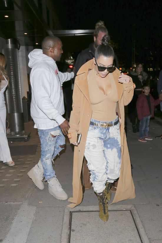 Kanye, co Ty zrobiłeś swojej żonie?! (FOTO)