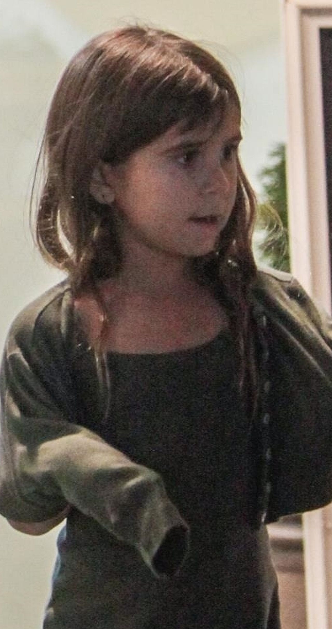 Kim Kardashian ciężko pracuje z małą Chicago na rękach (ZDJĘCIA)