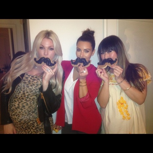 Szalone imprezki Kim Kardashian (FOTO)