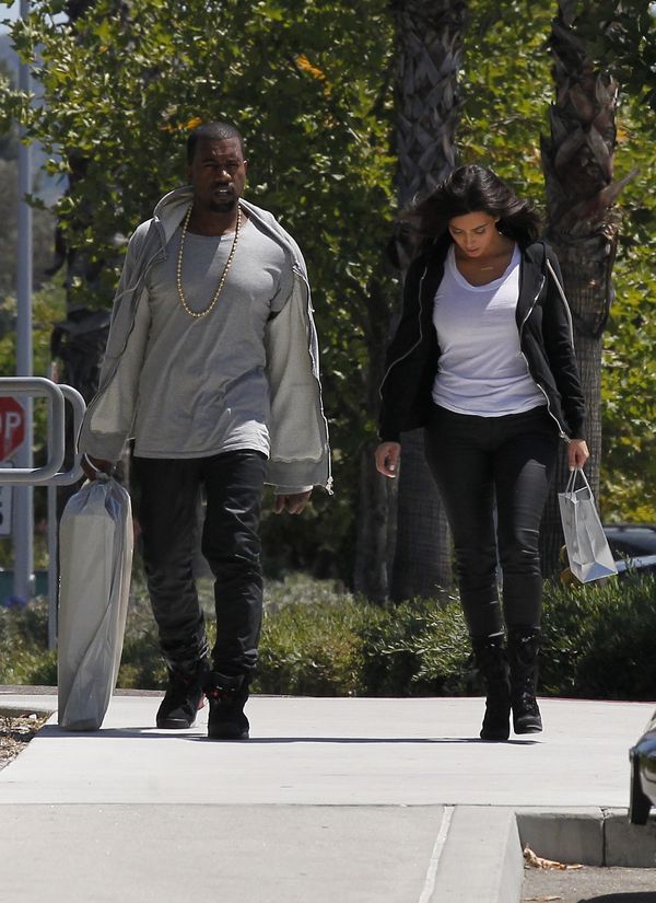 Kris i Kanye udają, że są w sobie zakochani Kris i Kanye udają, że są w sobie zakochani