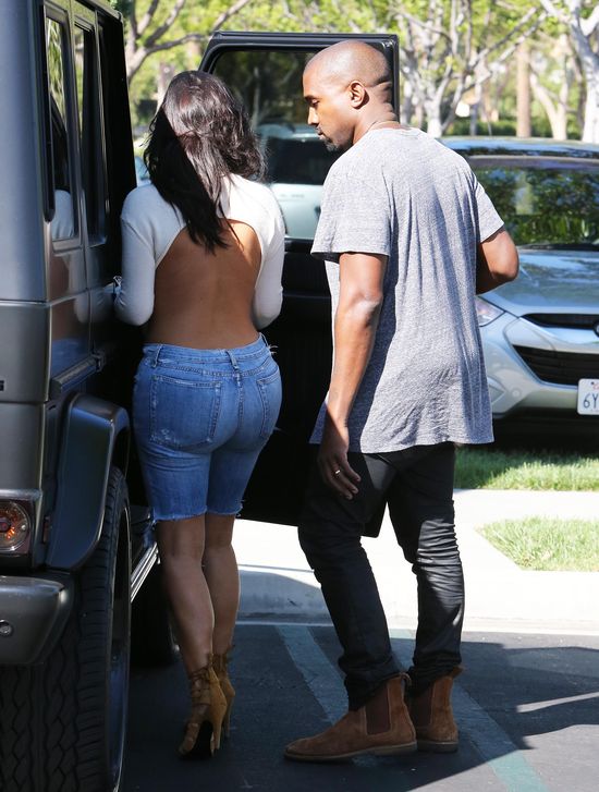 Wyszlibyście z tak ubraną kobietą? (FOTO)