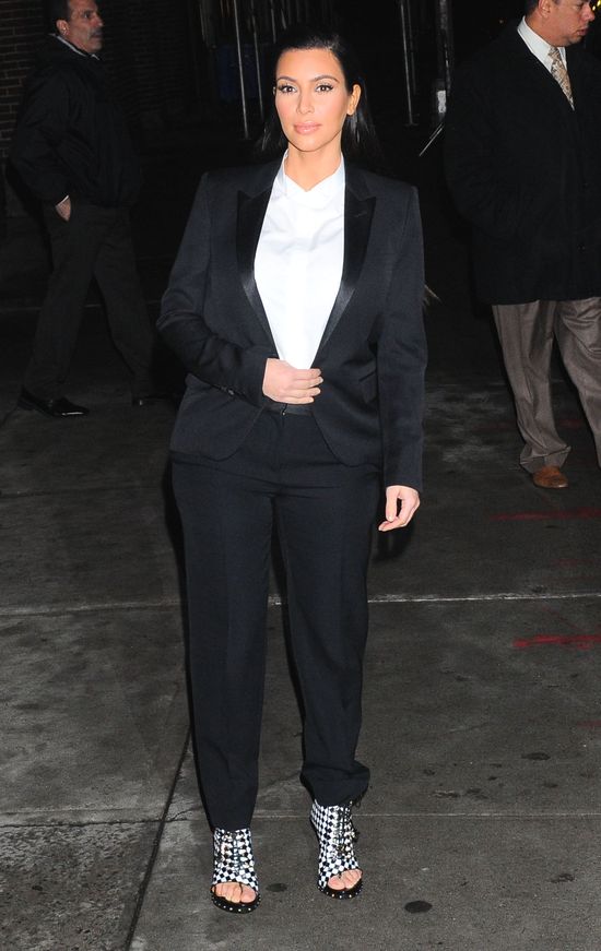 Mówili, że Kim Kardashian zbrzydnie w ciąży… (FOTO)