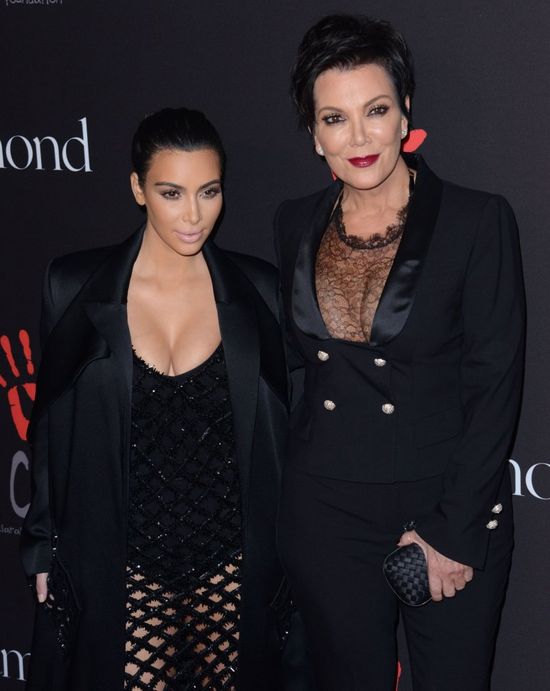 Rihanna zorganizowała imprezę charytatywną! (FOTO) Rihanna zorganizowała imprezę charytatywną! (FOTO)