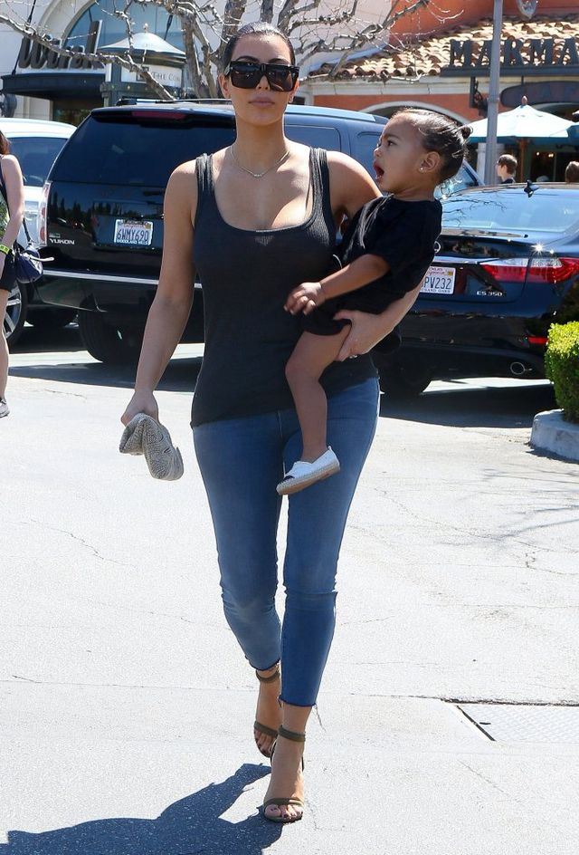 Wszystko, co musicie wiedzieć o TRZECIEJ ciąży Kim Kardashian Wszystko, co musicie wiedzieć o TRZECIEJ ciąży Kim Kardashian