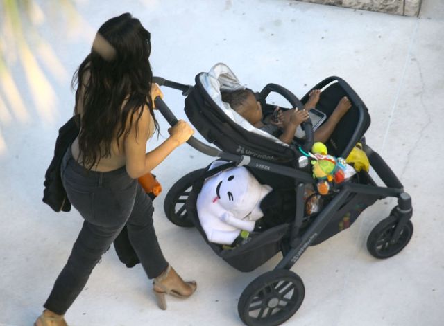 Wszystko, co musicie wiedzieć o TRZECIEJ ciąży Kim Kardashian Wszystko, co musicie wiedzieć o TRZECIEJ ciąży Kim Kardashian