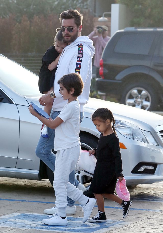 Nori West WYGRAŁA INTERNETY po tym, jak poszła do łazienki i...