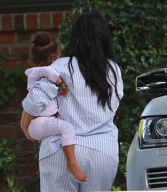 Kim Kardashian: Czuję się jak cholerny WIELORYB!