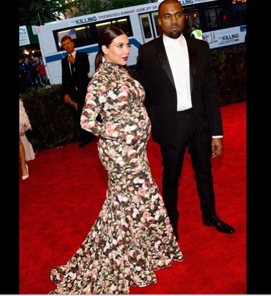 Kim Kardashian nie trafiła z kreacją na MET Gala Kim Kardashian nie trafiła z kreacją na MET Gala