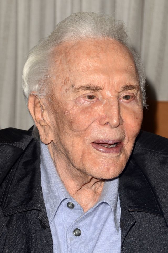 Kirk Douglas nie żyje