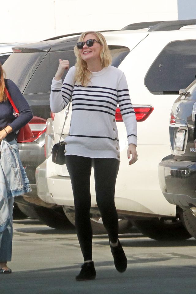 Kirsten Dunst w ciąży - widać brzuszek? (ZDJĘCIA)