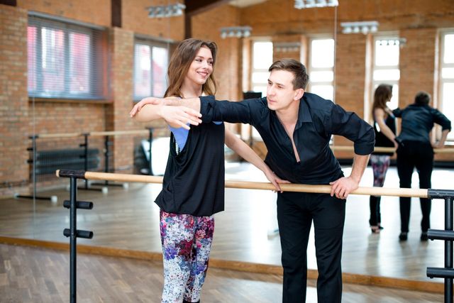 Tomek Barański ustawia Klaudię Halejcio (FOTO)