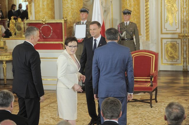 Ewa Kopacz vs. Beata Szydło - napięcie rośnie