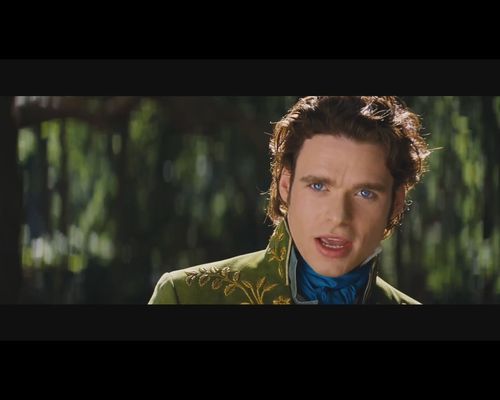 Nowy Kopciuszek jest... cool? [VIDEO]