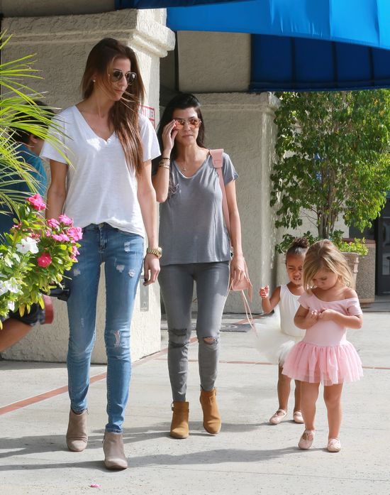 Scott Disick robi scenki Kourtney (FOTO) Scott Disick robi scenki Kourtney (FOTO)