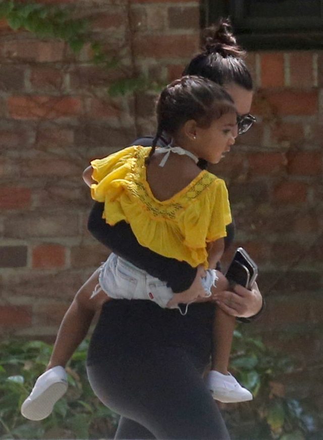 Czy Kim Kardashian straci na tej taktyce? (FOTO)