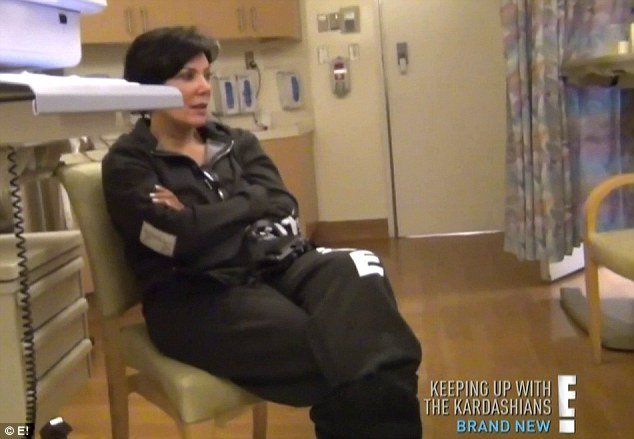 Kourtney Kardashian sama wyjmowała rodzącą się córeczkę 