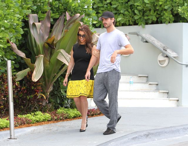 Kourtney Kardashian - po ciąży ani śladu (FOTO) Kourtney Kardashian - po ciąży ani śladu (FOTO)