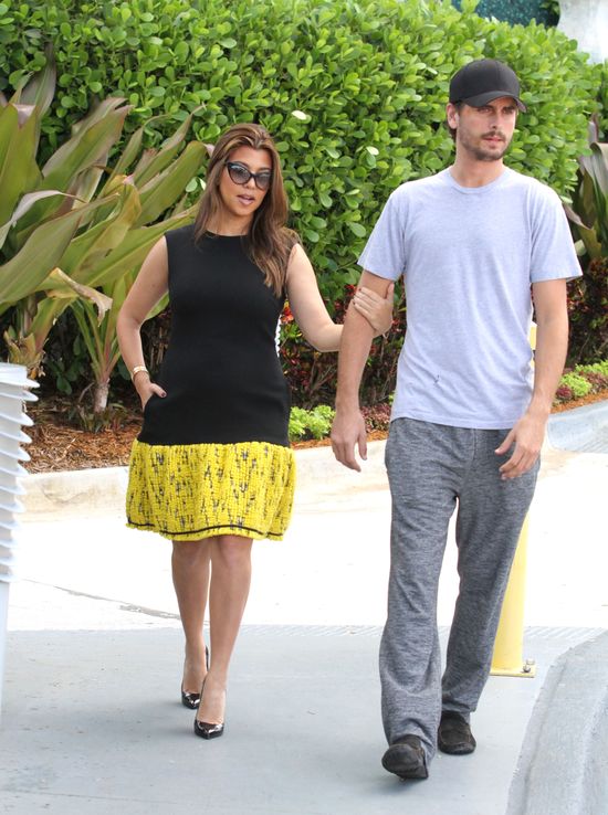 Kourtney Kardashian - po ciąży ani śladu (FOTO) Kourtney Kardashian - po ciąży ani śladu (FOTO)