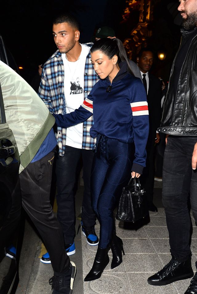 Zapomniałaś o dzieciach? Fani Kourtney komentują jej imprezowanie w Paryżu