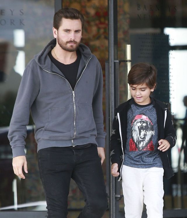 Kourtney Kardashian nie jest pewna, kto jest ojcem jej CZWARTEGO dziecka Kourtney Kardashian nie jest pewna, kto jest ojcem jej CZWARTEGO dziecka