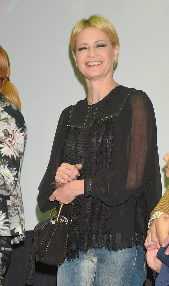 Kożuchowska zwolniła stylistkę, makijażystkę i fryzjera? 