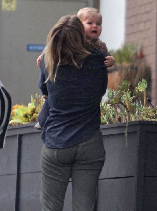 Założyła poduszki powiększające pupę. Dopilnowała, by wszyscy o tym wiedzieli