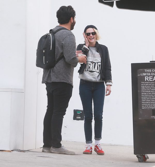 Fani Kristen Stewart: W tych włosach wyglądasz jak facet! (FOTO)