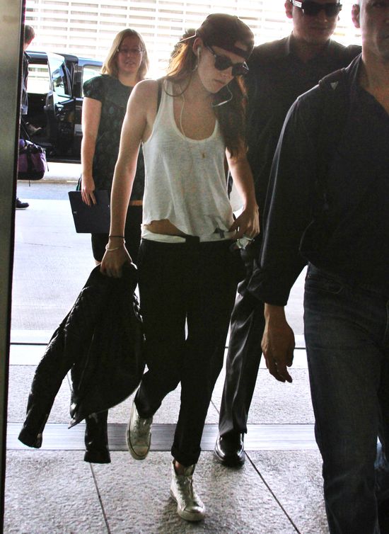 Kristen Stewart nadal w czapce Roberta Pattinsona (FOTO)