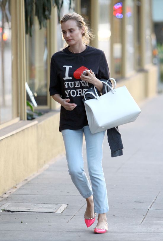 Twarz Chanel bez makijażu już tak nie zachwyca? (FOTO)