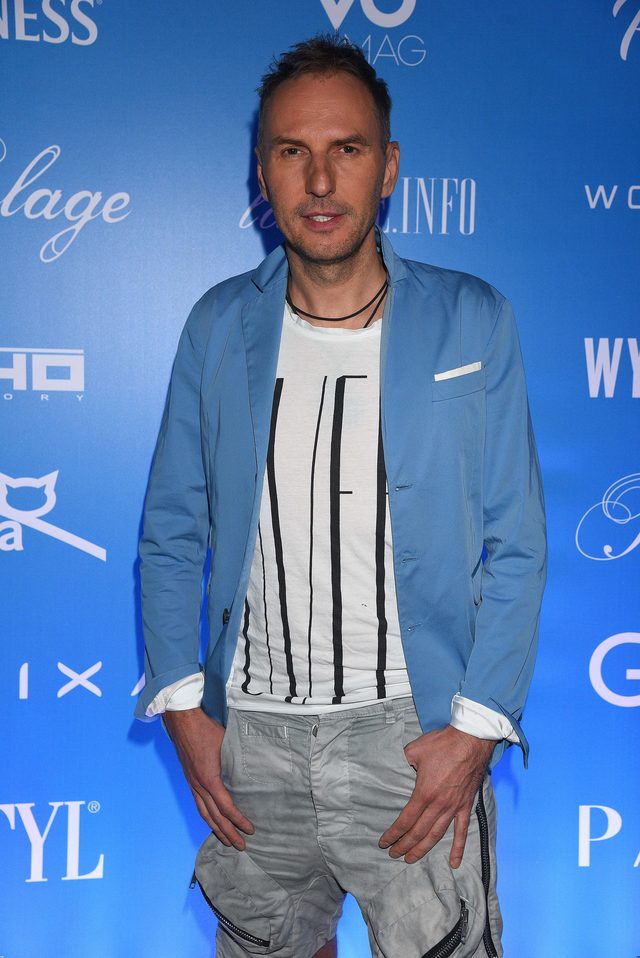 Krzysztof Gojdź zdradził, kim jest piękna brunetka, z którą się całował