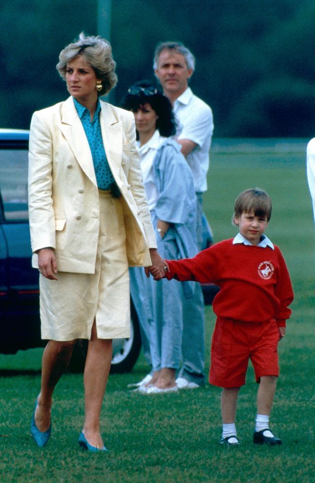 SZOK! Czy były KOCHANEK księżnej Diany jest ojcem Harry'ego? SZOK! Czy były KOCHANEK księżnej Diany jest ojcem Harry'ego?