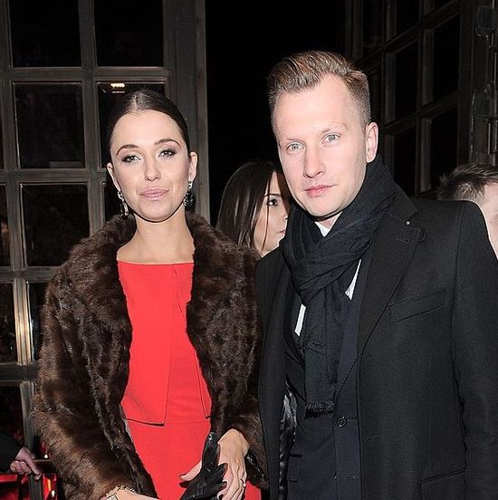 Kuba Wesołowski z partnerką na salonach (FOTO) Kuba Wesołowski z partnerką na salonach (FOTO)