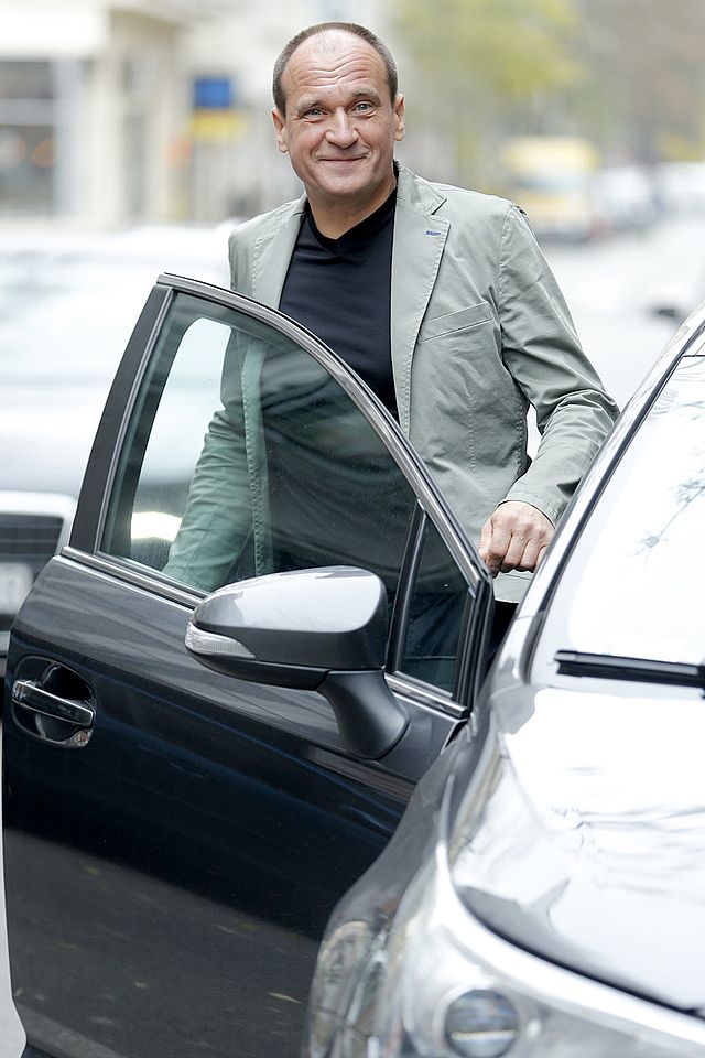 Radość w rodzinie Pawła Kukiza. Wydaje córkę za mąż!