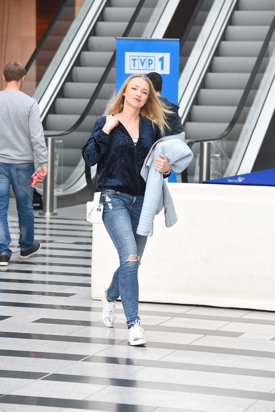  Najgorzej ubrana aktorka w drodze do studia (FOTO)