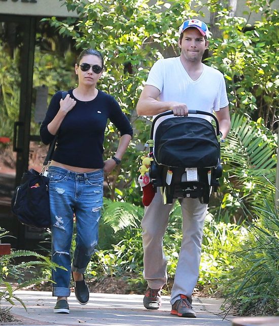 Ashton Kutcher zrobił mamie wspaniały prezent na Dzień Matki