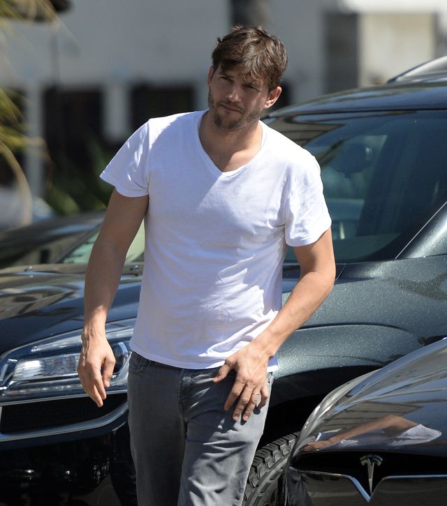 Mila Kunis i Ashton Kutcher są OKRUTNYMI rodzicami? Mila Kunis i Ashton Kutcher są OKRUTNYMI rodzicami?