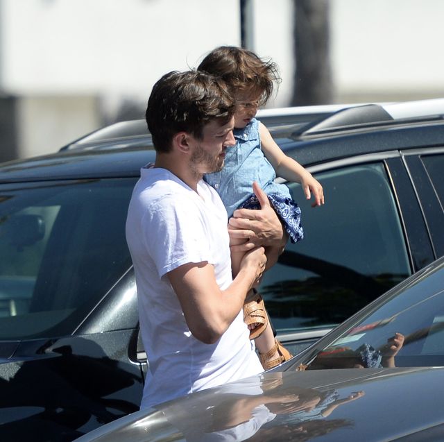 Mila Kunis i Ashton Kutcher są OKRUTNYMI rodzicami? Mila Kunis i Ashton Kutcher są OKRUTNYMI rodzicami?