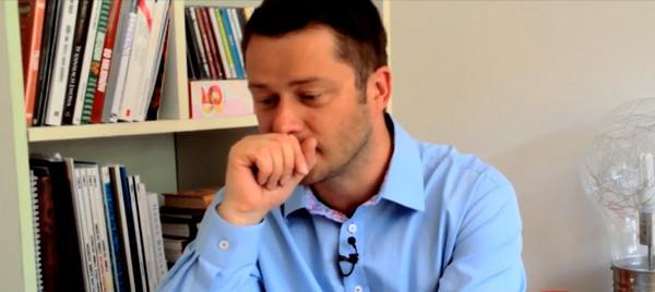 Jarosław Kuźniar: Wyemigrowałbym, gdybym mógł Jarosław Kuźniar: Wyemigrowałbym, gdybym mógł