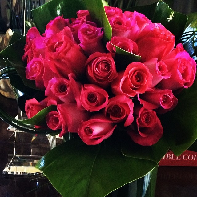 Kris Jenner chwali się walentynkowymi bukietami (FOTO)