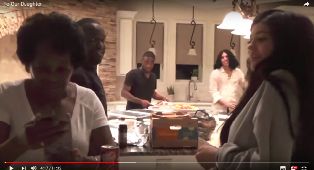 Wiemy, ile przytyła Kylie podczas ciąży!