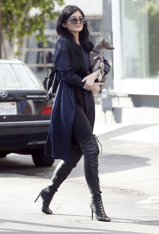 Kylie Jenner lansuje nowy modny dodatek (FOTO)