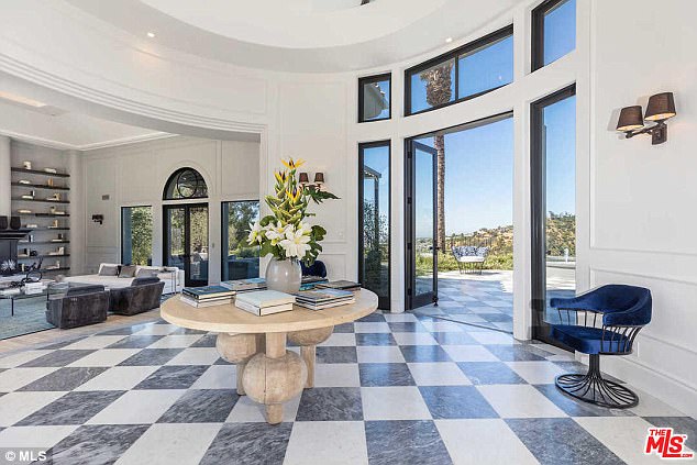 Oszałamiające wnętrze nowego domu Kylie Jenner