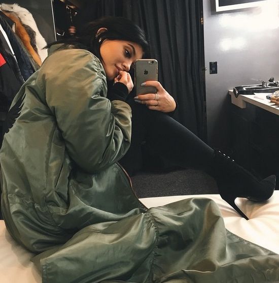 Nowa szokująca twarz Kylie Jenner Nowa szokująca twarz Kylie Jenner