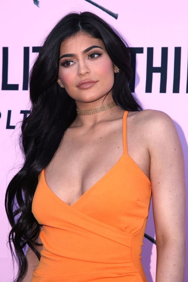 W KOŃCU! Paparazzi przyłapali ciężarną Kylie Jenner