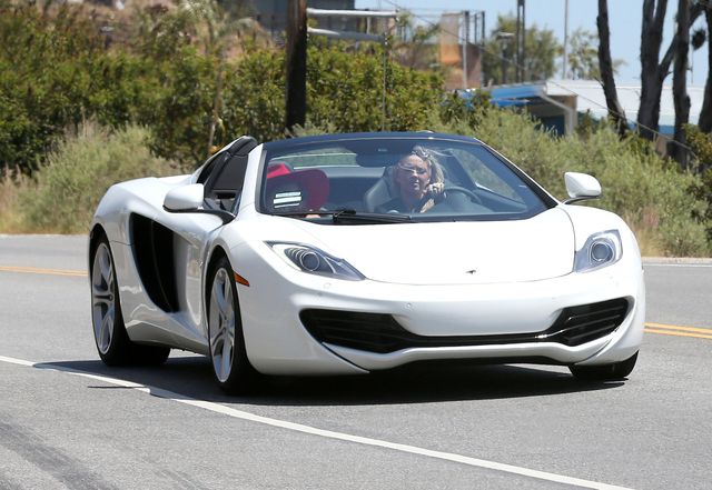 Lady Gaga w białym Lamborghini Lady Gaga w białym Lamborghini