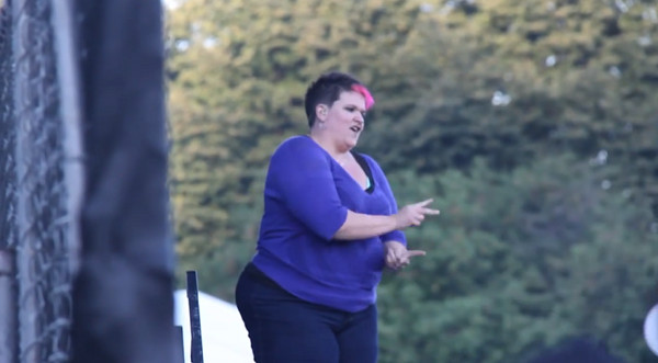 Tłumaczka języka migowego gwiazdą internetu (VIDEO) Tłumaczka języka migowego gwiazdą internetu (VIDEO)