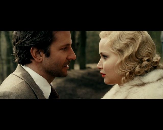 Lawrence i Cooper całują się (i nie tylko) [VIDEO]