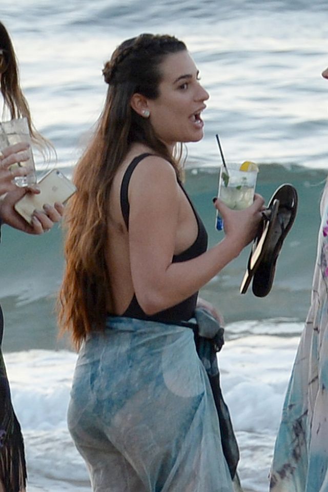 Już jej nie zależy na szczupłej figurze? (ZDJĘCIA) Już jej nie zależy na szczupłej figurze? (ZDJĘCIA)