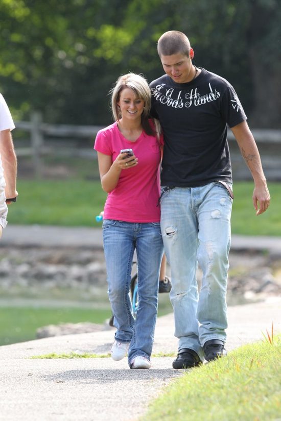 Zarzucają mamie, że seksualizuje wizerunek córek (FOTO)